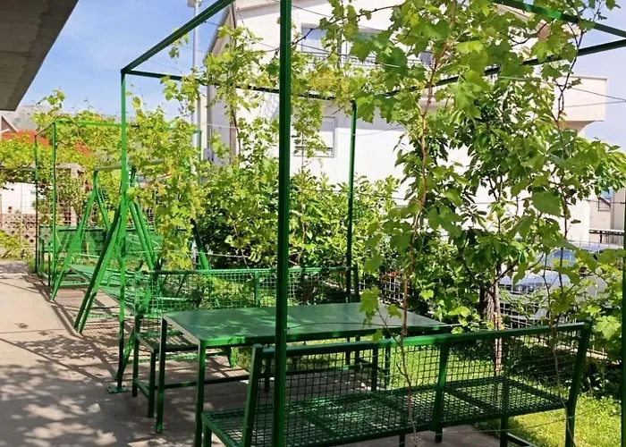 Mit Garten By Interhome Apartment *