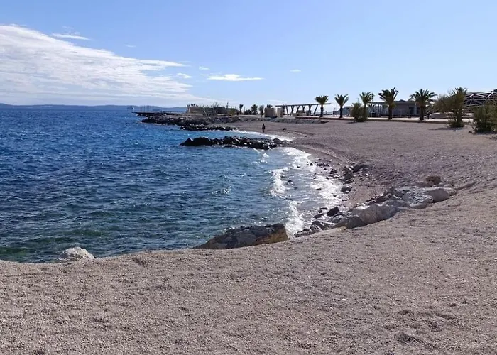 Apartment Mit Garten By Interhome